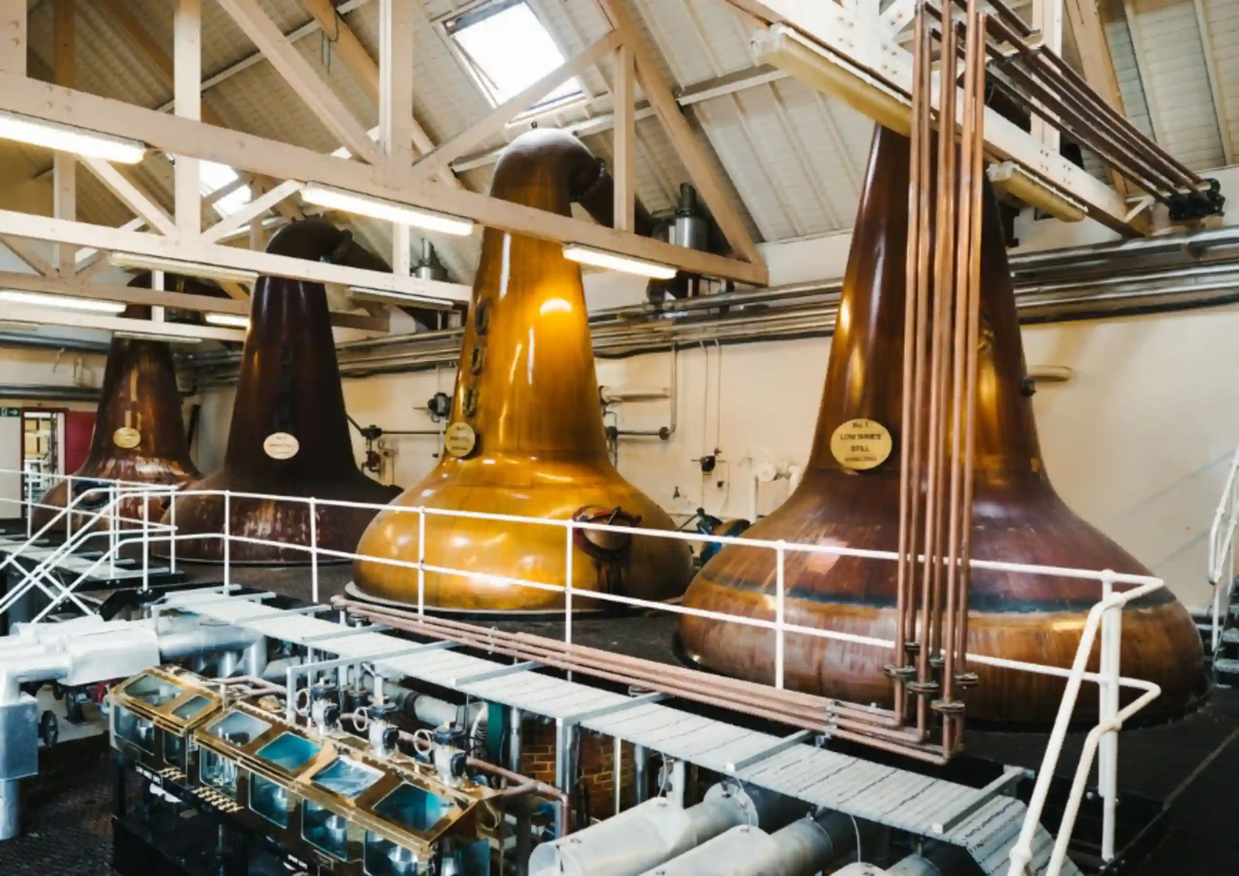 Những Lầm Tưởng Về Quá Trình Chưng Cất Rượu Whisky Bạn Nên Biết