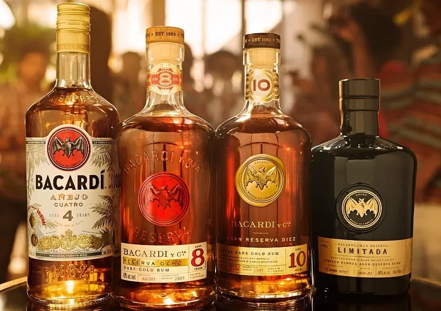 Vì Sao Bartender Dùng Nhiều Loại Rum Trong Một Ly Cocktail?