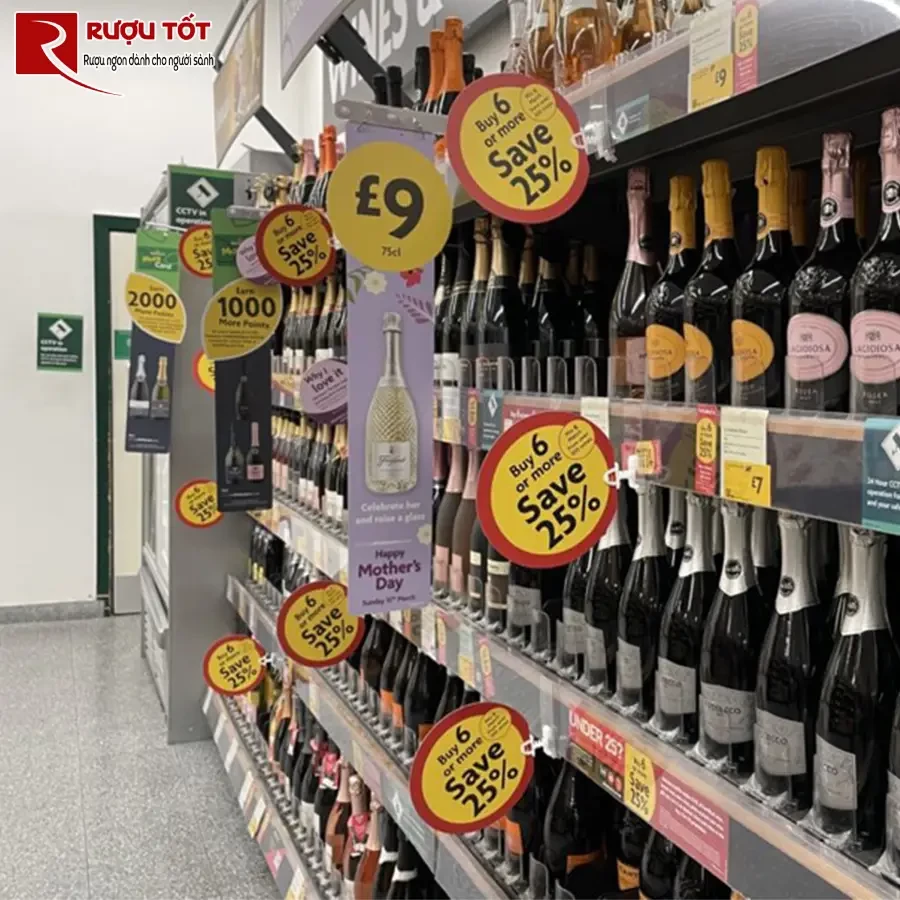 Wine price in Vietnam