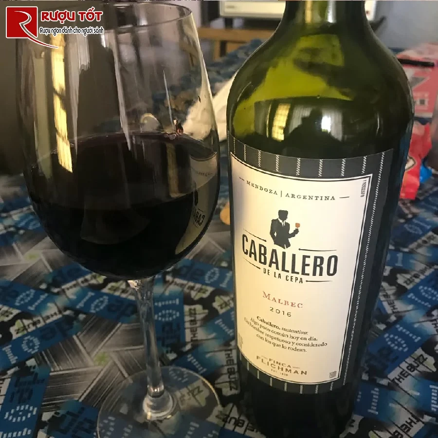 ruou caballero de la cepa malbec