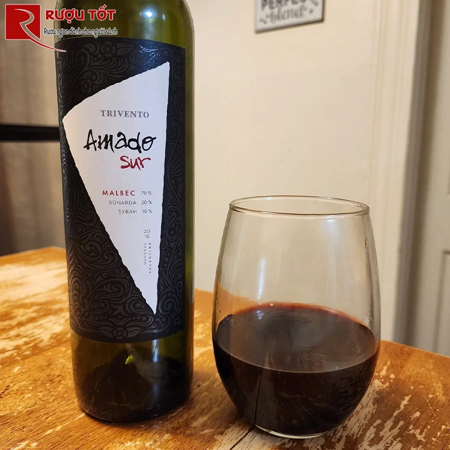 Rượu Trivento Amado Sur Mendoza