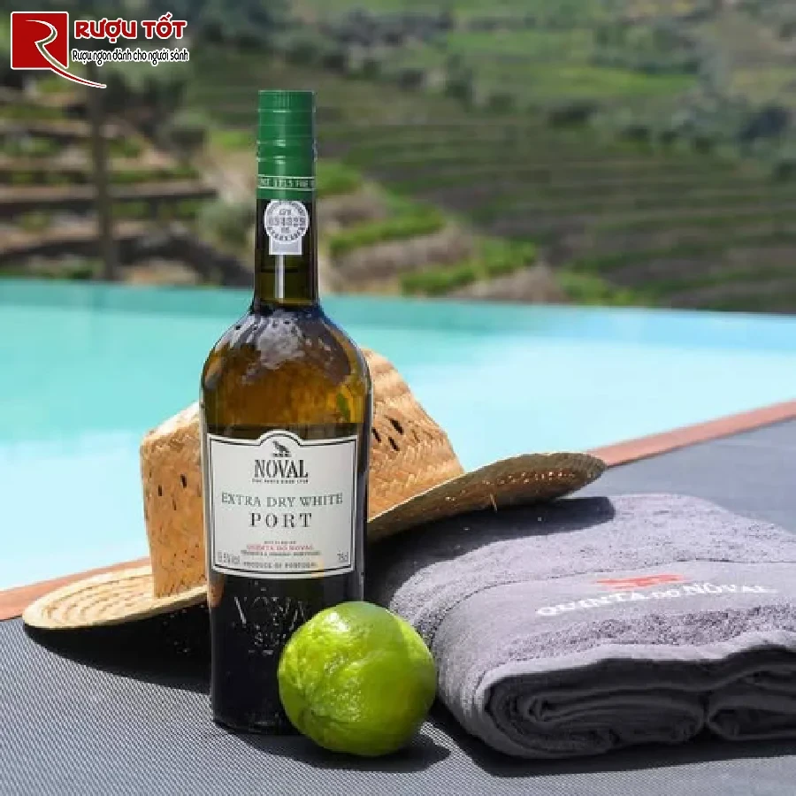 ruou noval extra dry white port