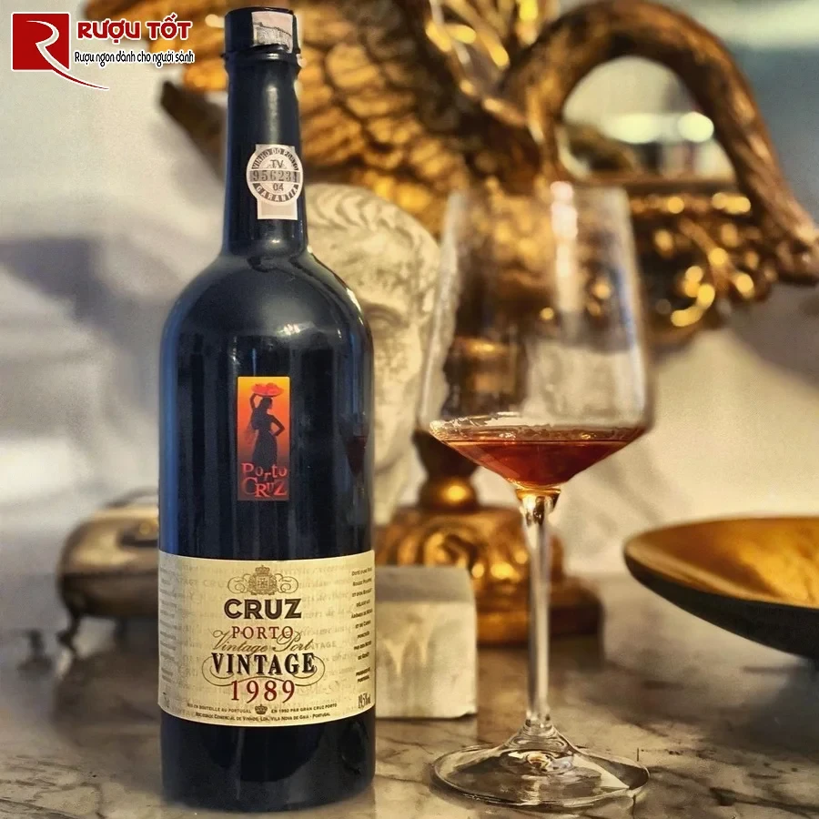 ruou porto cruz vintage