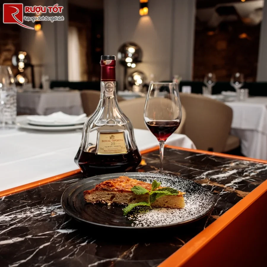 ruou royal oporto 20 years