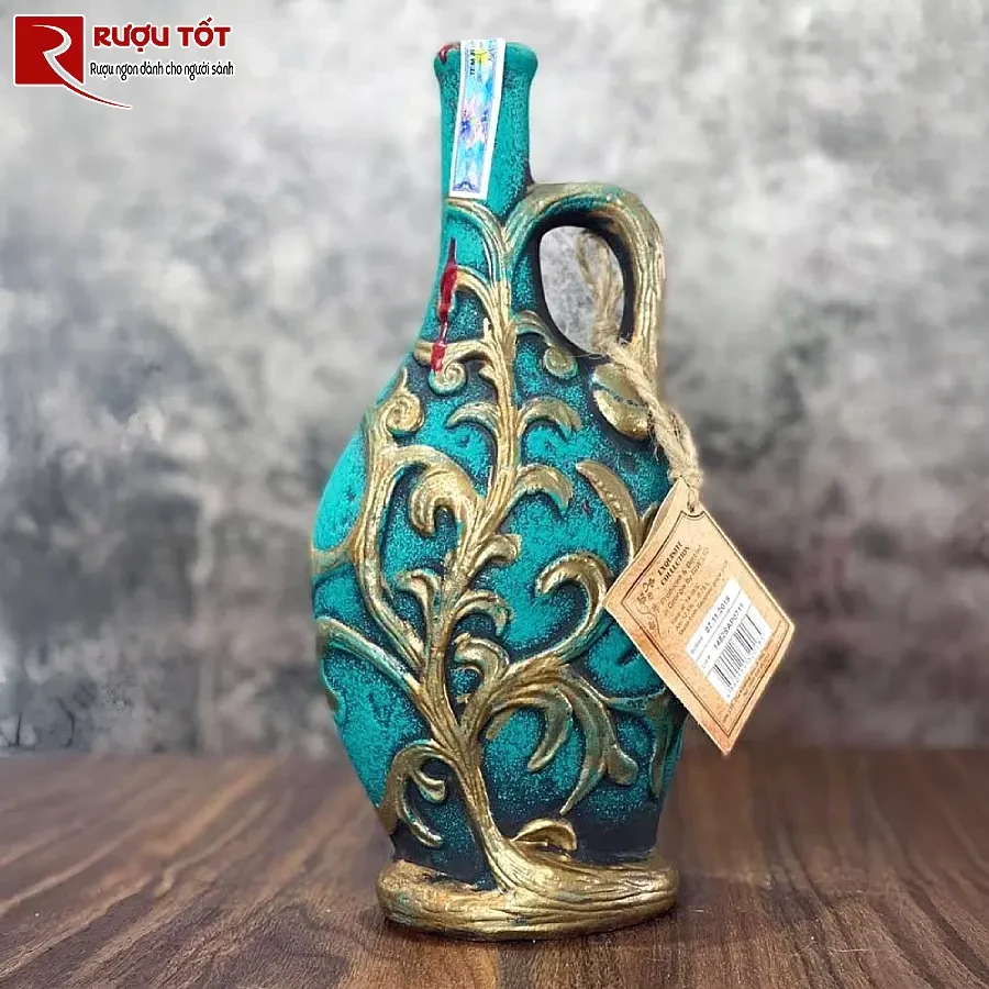 ruou vang gom georgia tbilisi blue yellow