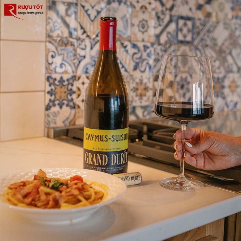 Rượu vang Caymus Suisun Grand Durif