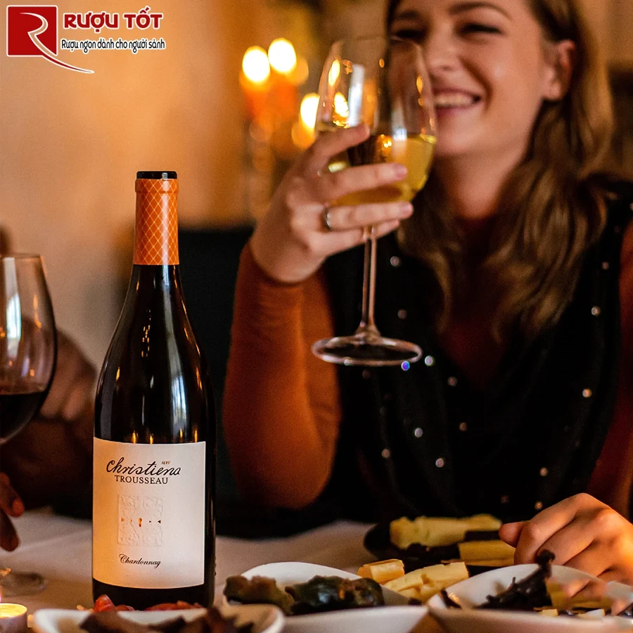 Rượu vang Christina Chardonnay