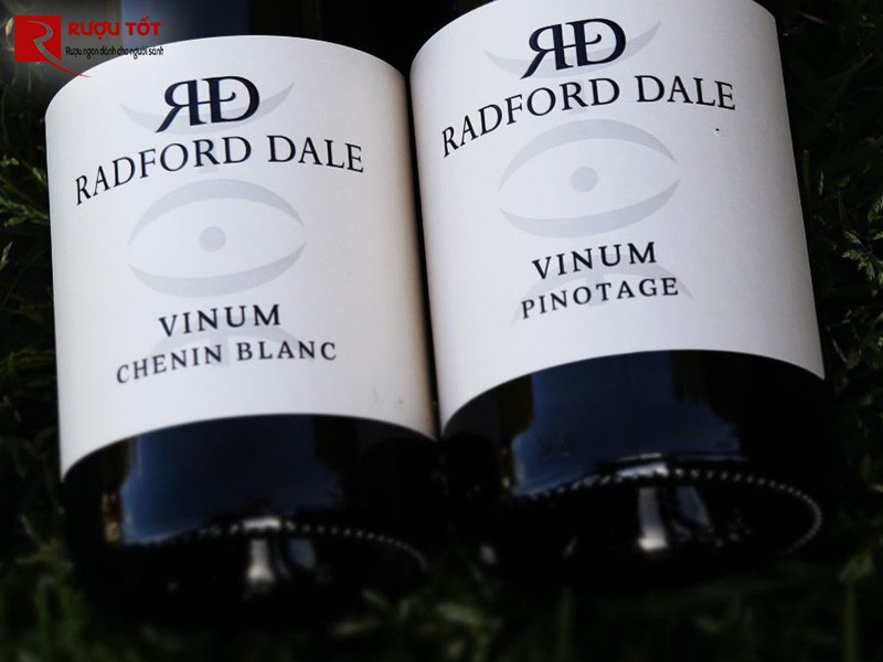 Rượu vang đỏ Radford Dale