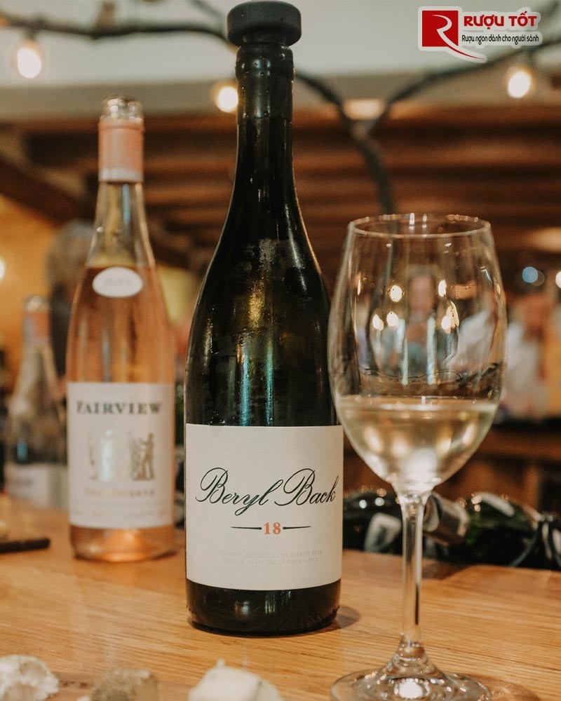 Rượu vang Fairview Beryl Back