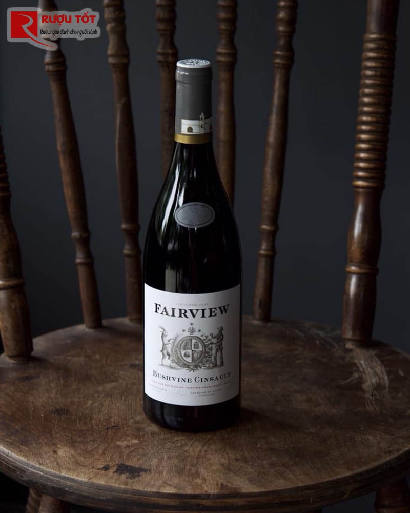 Rượu vang Fairview Bushvine Cinsault