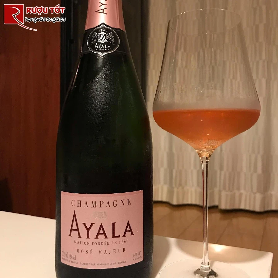 ruou ayala brut rose majeur