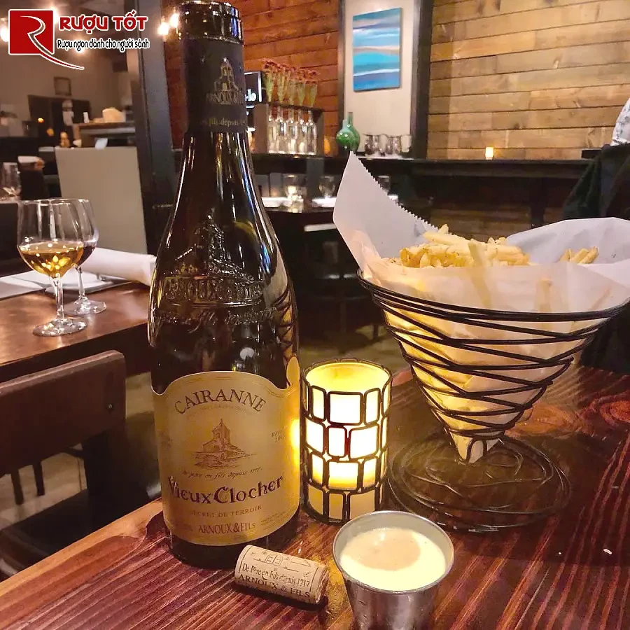 ruou cairanne vieux clocher phap dang cap