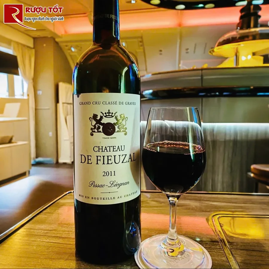 ruou chateau de fieuzal pessac leognan 750ml chat luong cao