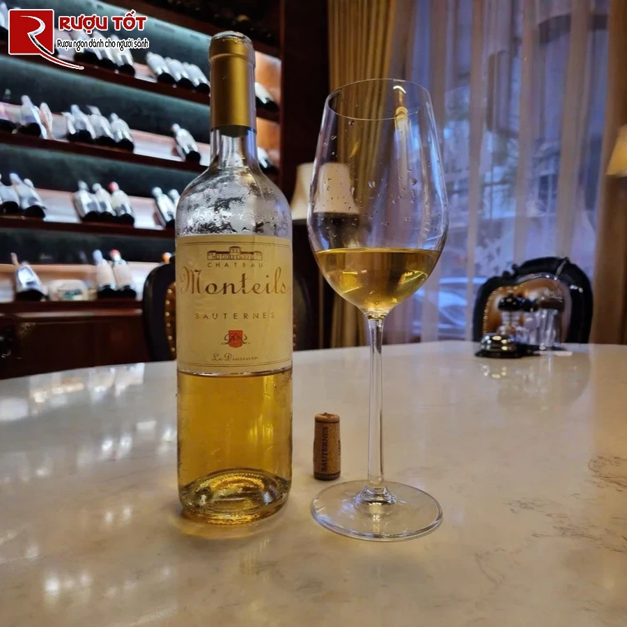 ruou chateau monteils sauternes aoc