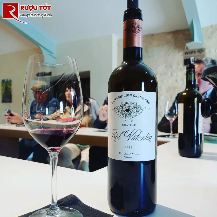 ruou chateau rol valentin