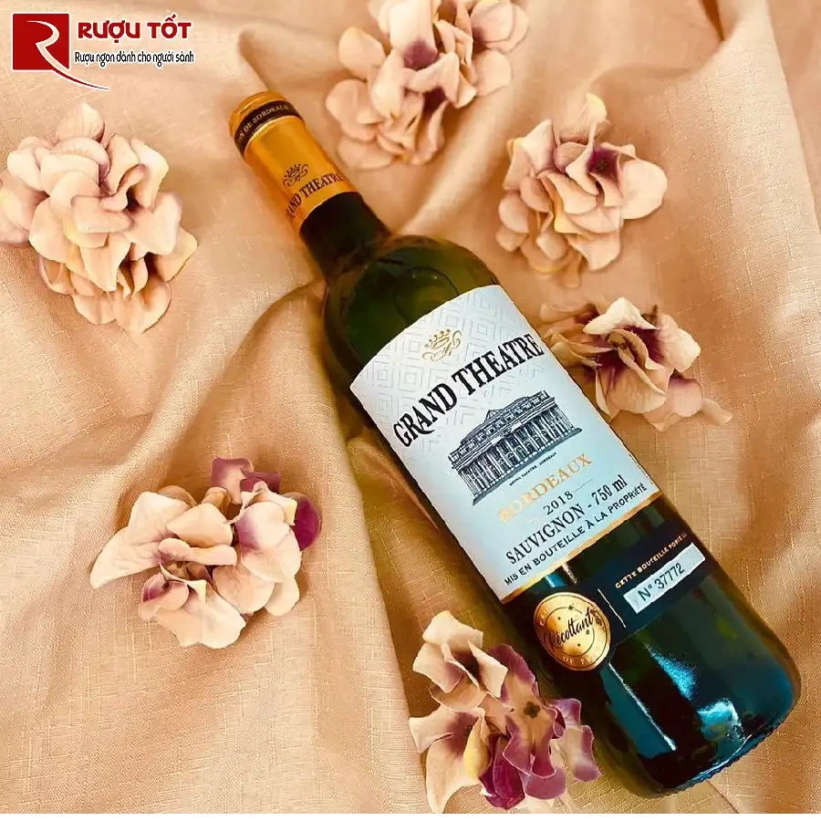 ruou grand theatre bordeaux blanc 750ml 13% gia re