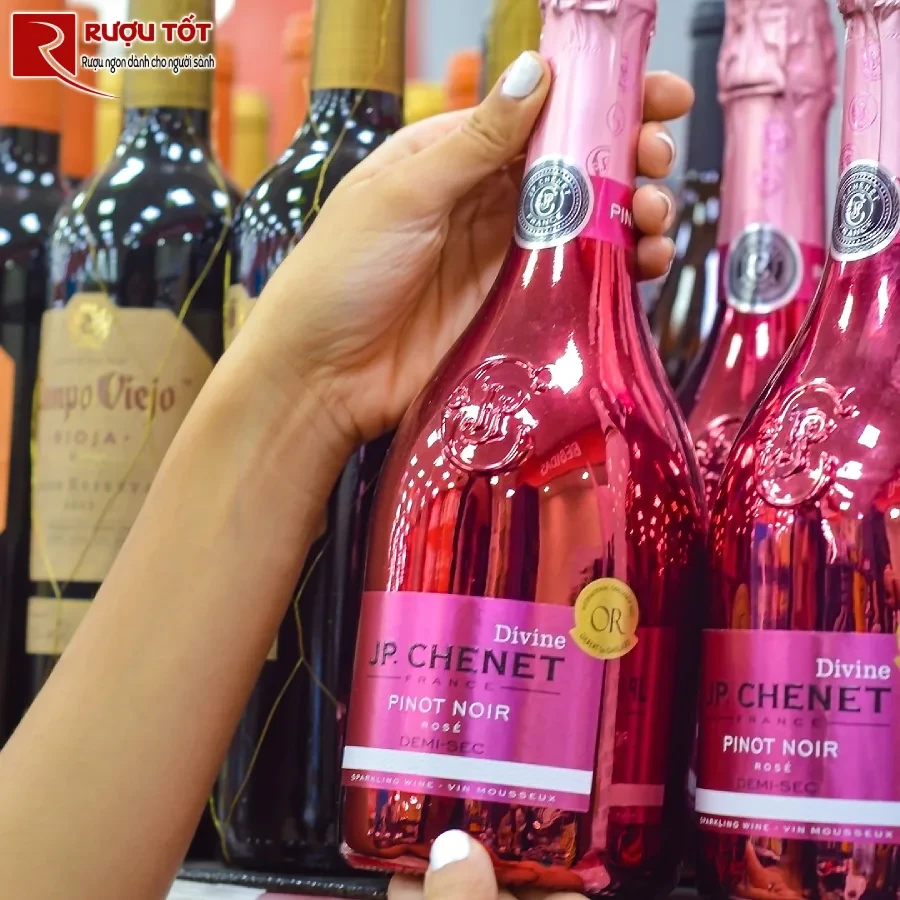 ruou jp. chenet divine pinot noir rose