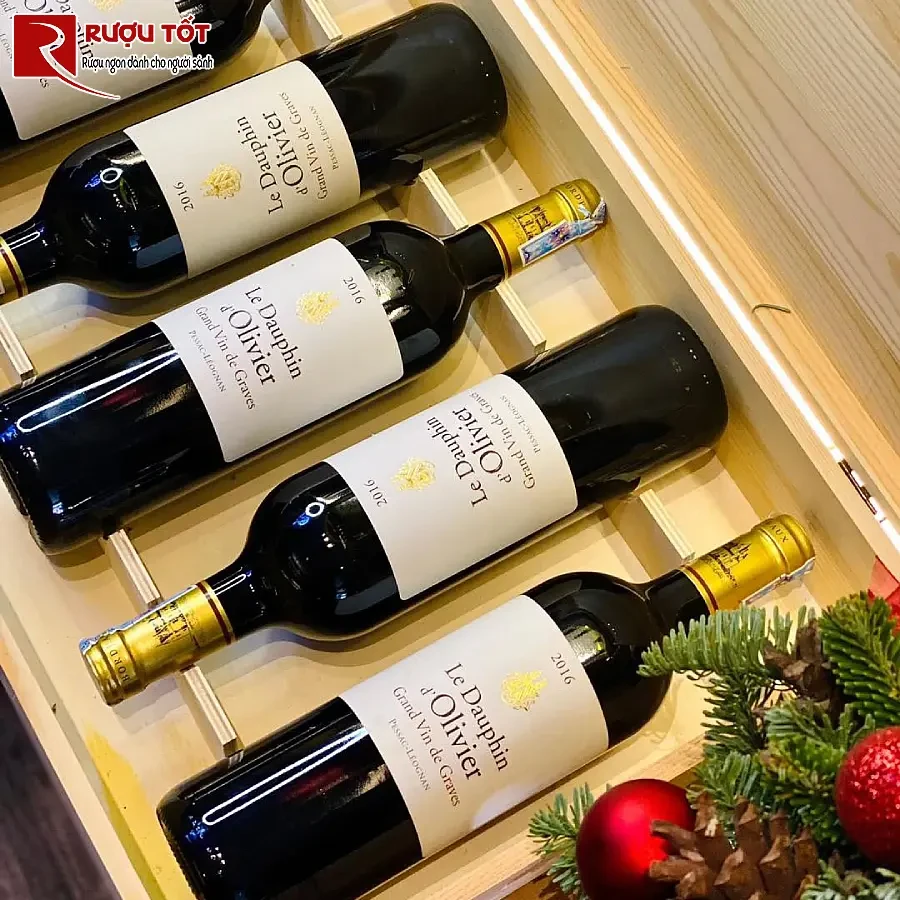 ruou le dauphin d'olivier pessac leognan 13% 750ml phap