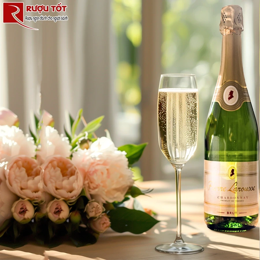 Rượu Pierre Larousse Chardonnay