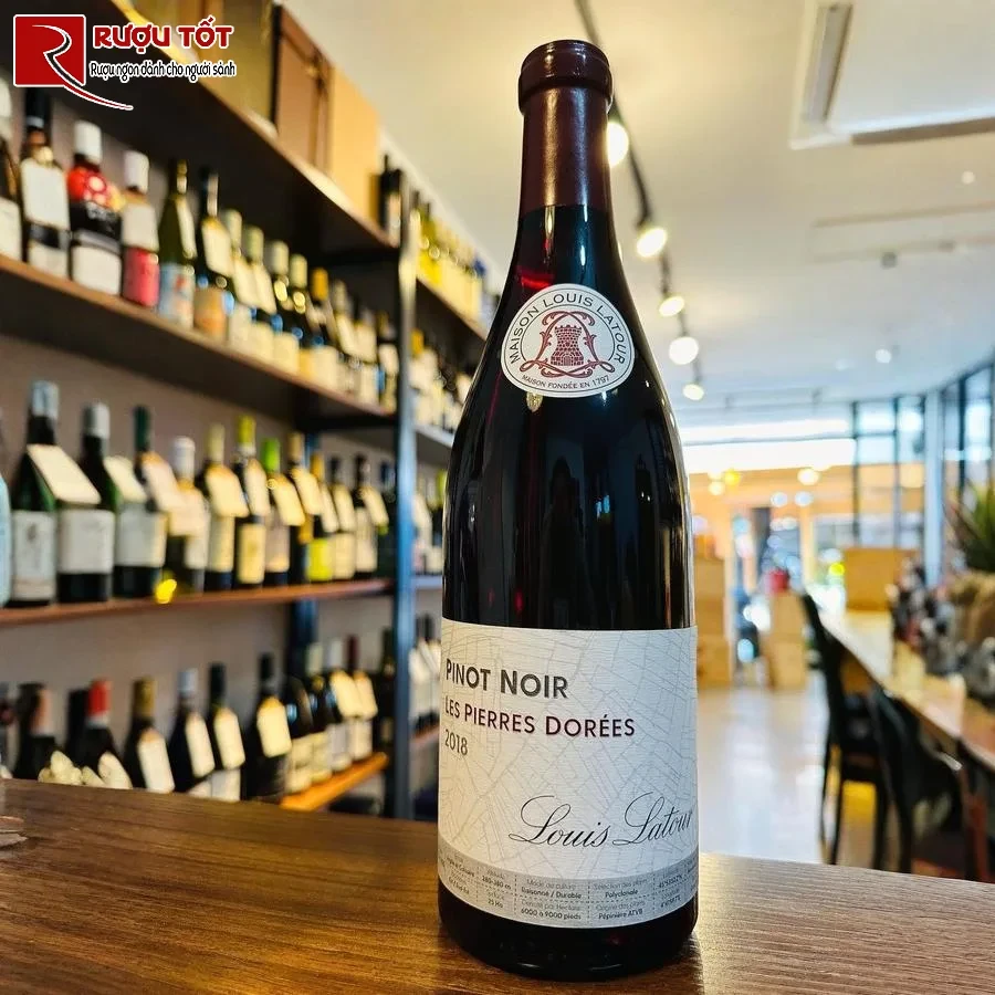 ruou pinot noir les pierres dorées louis latour