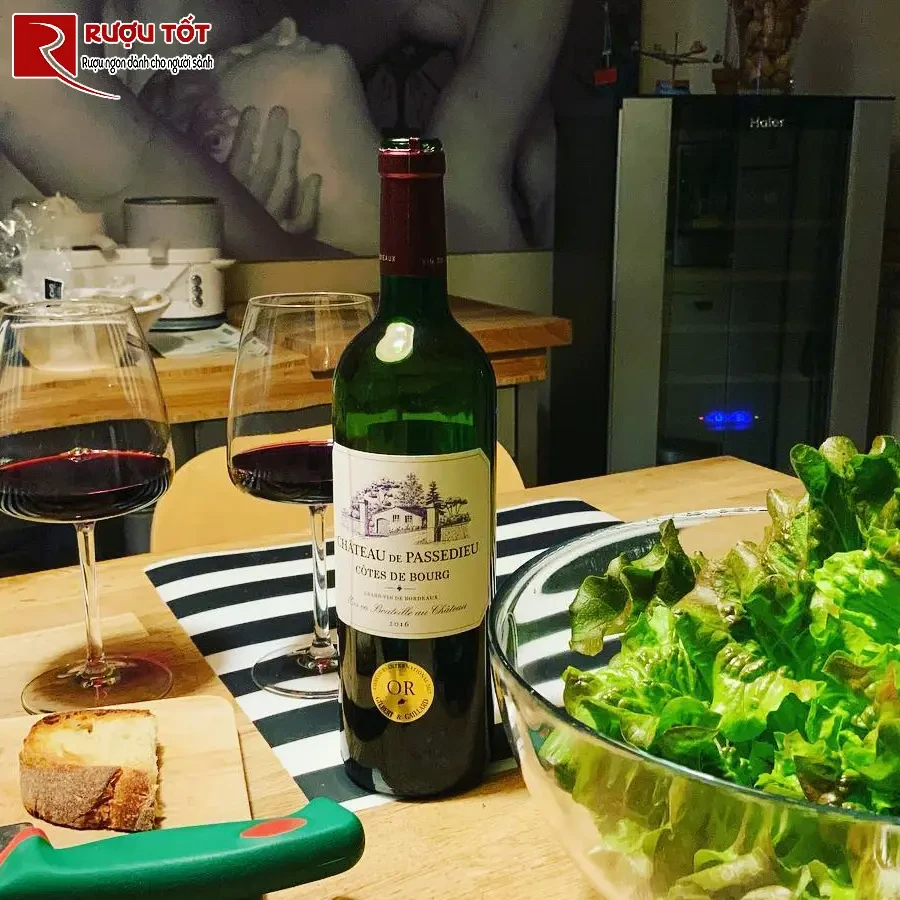 ruou vang chateau de passedieu cotes de bourg