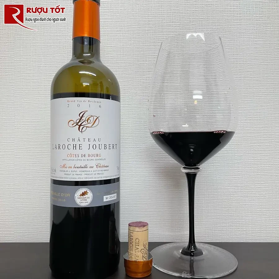 ruou vang chateau laroche joubert cotes de bourg 750ml 14%