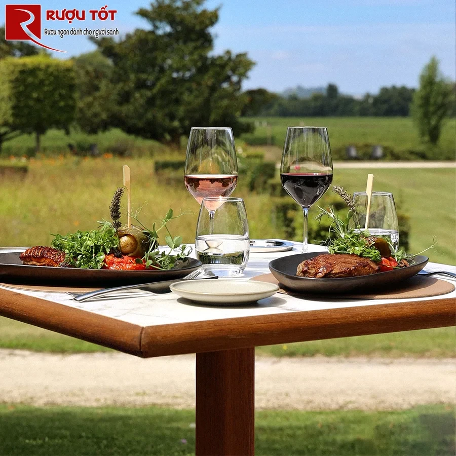 Rượu vang Chateau Merlet Les Collines Fleuries