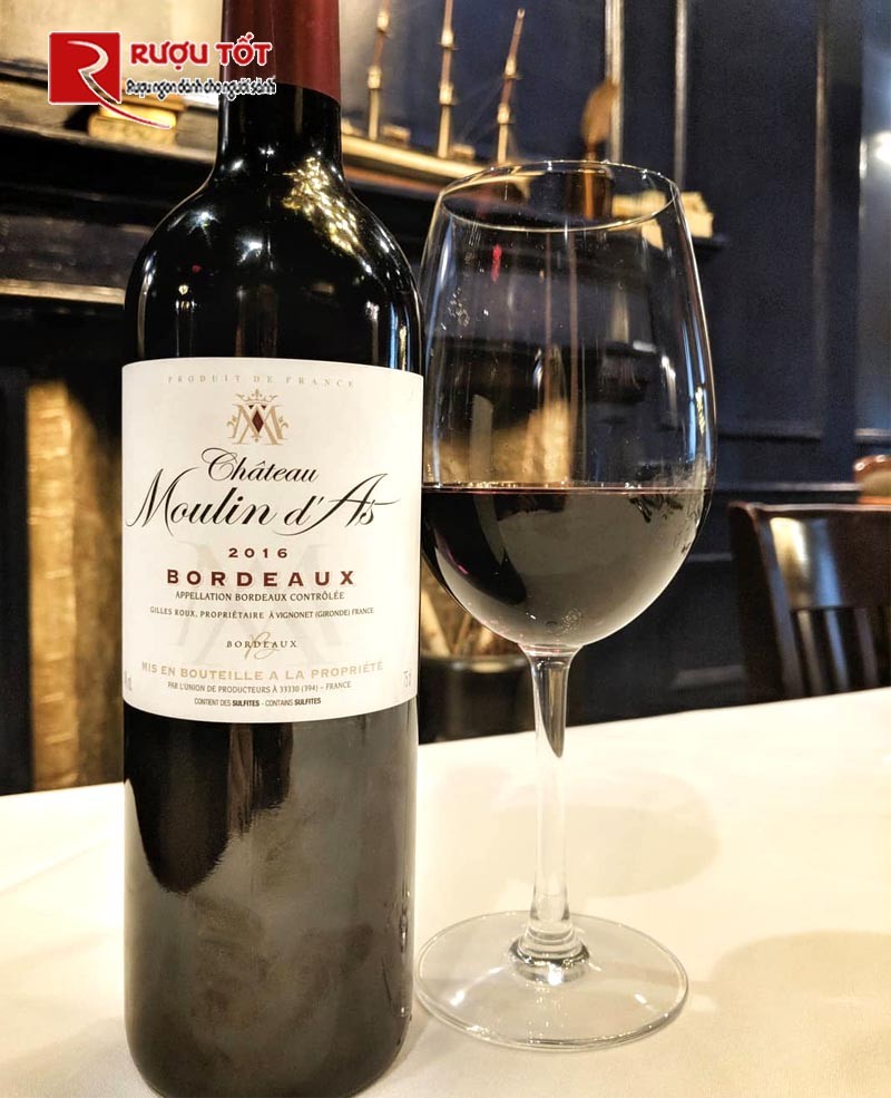 Rượu vang Chateau Moulin