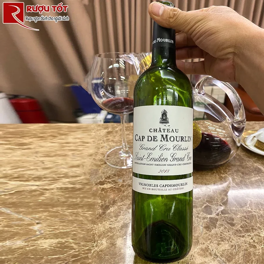 Rượu vang đỏ Chateau Cap de Mourlin