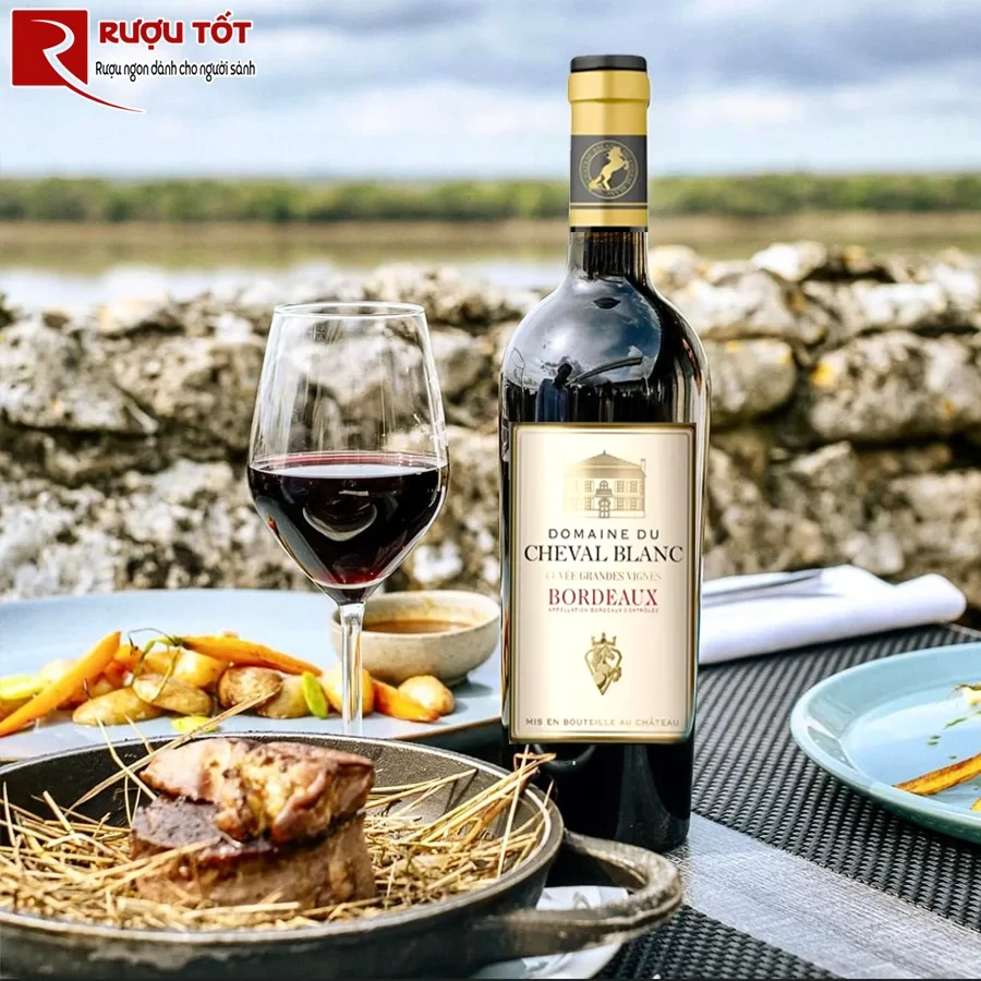 Rượu vang Domaine Du Cheval Blanc Bordeaux
