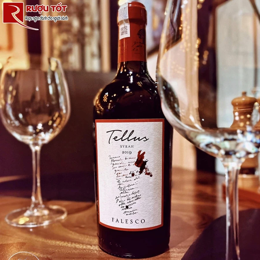 Rượu vang Falesco Tellus Lazio