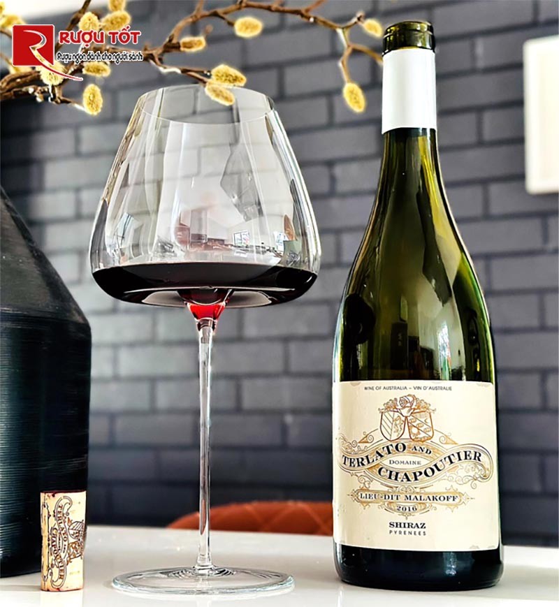 Rượu vang Pháp Domaine Terlato and Chapoutier