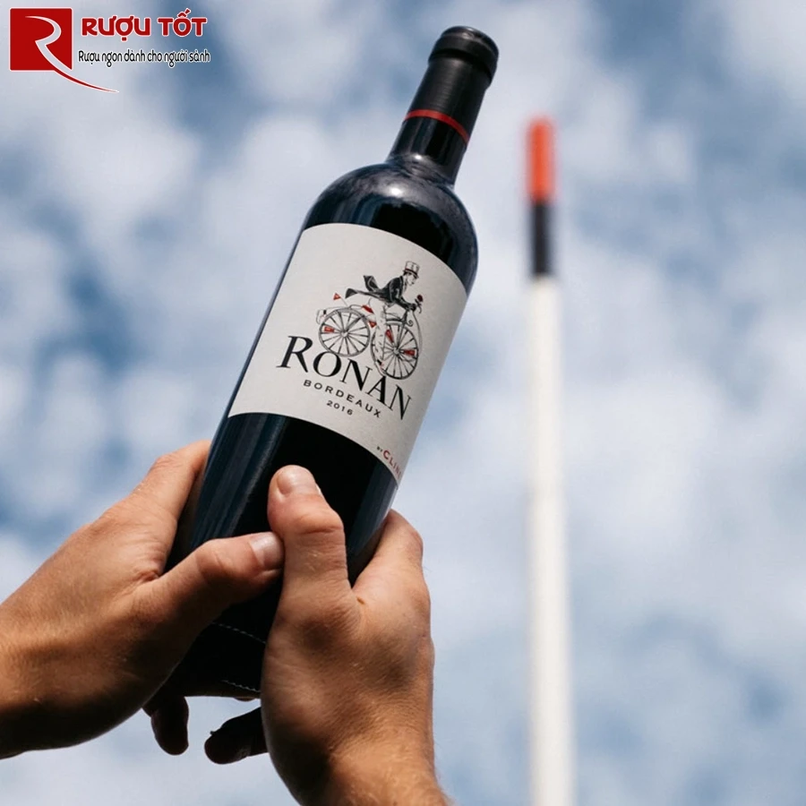 Rượu vang Ronan By Clinet Bordeaux