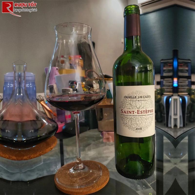 Vang đỏ Famille JM Cazes Saint Estephe