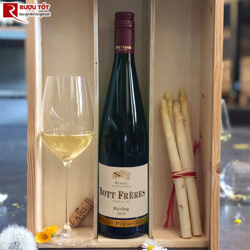Vang Pháp Bott Freres Reserve Personnelle Riesling