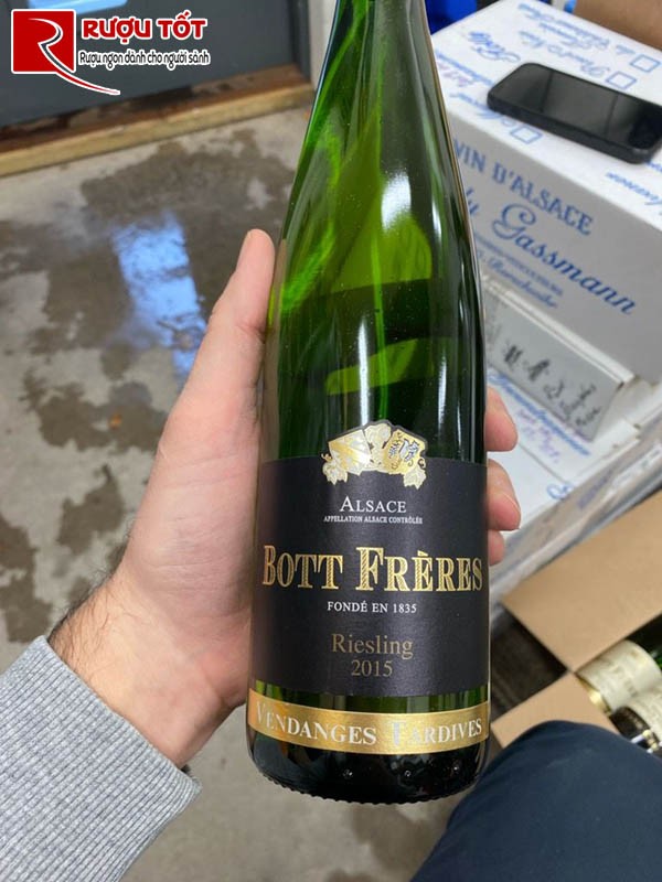 vang trắng Bott Freres Vendanges Tardives