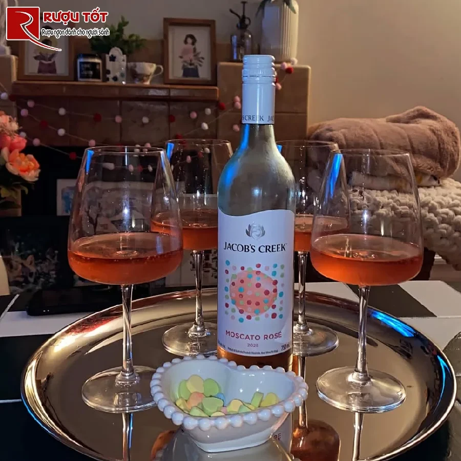 ruou jacobs creek moscato rose