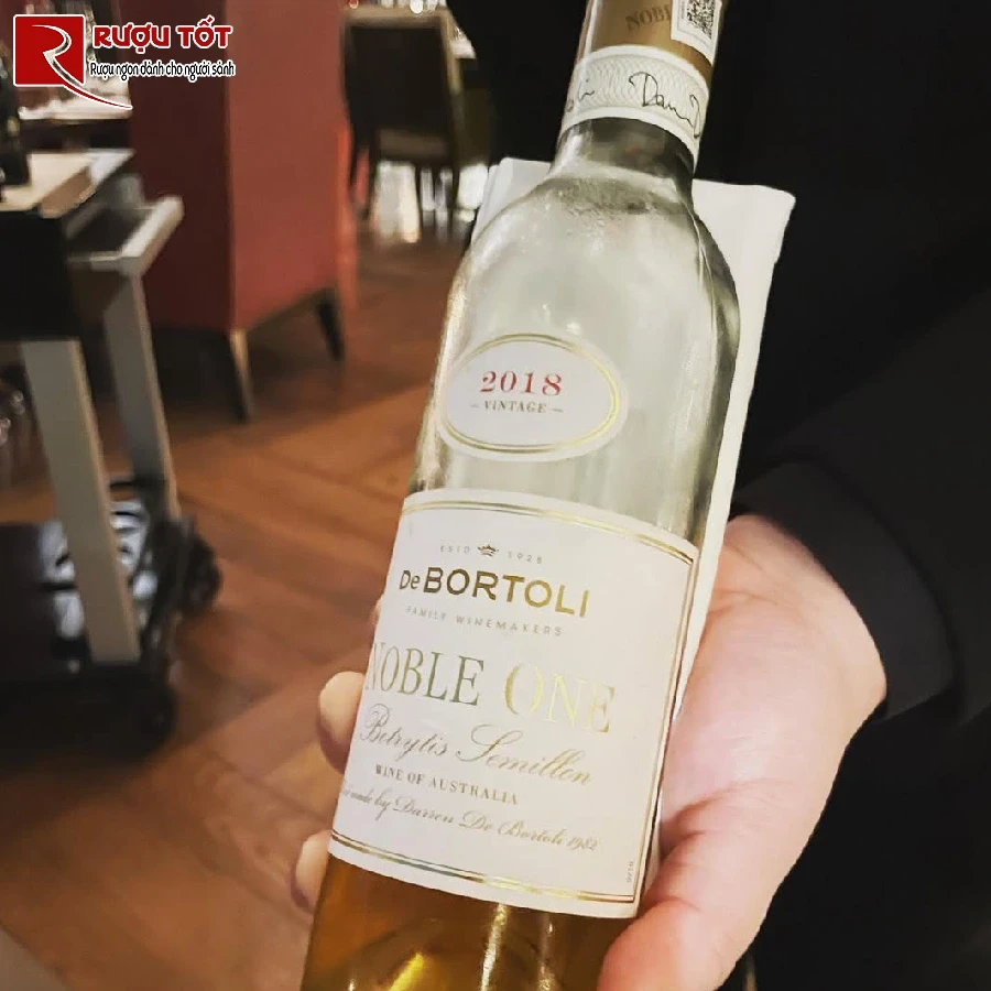 ruou noble one botrytised semillon 2018