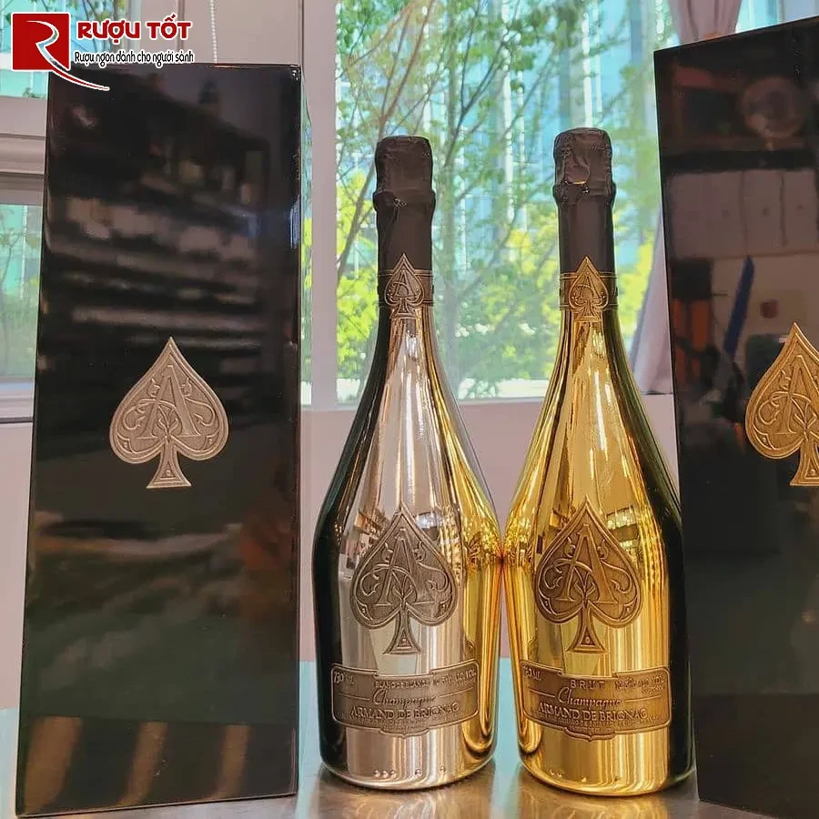 ruou vang armand de brignac brut blanc de blancs
