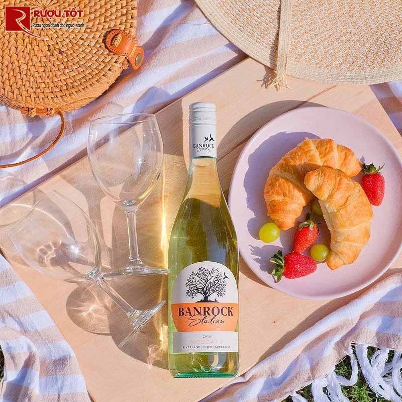 Rượu Vang Banrock Station White Moscato