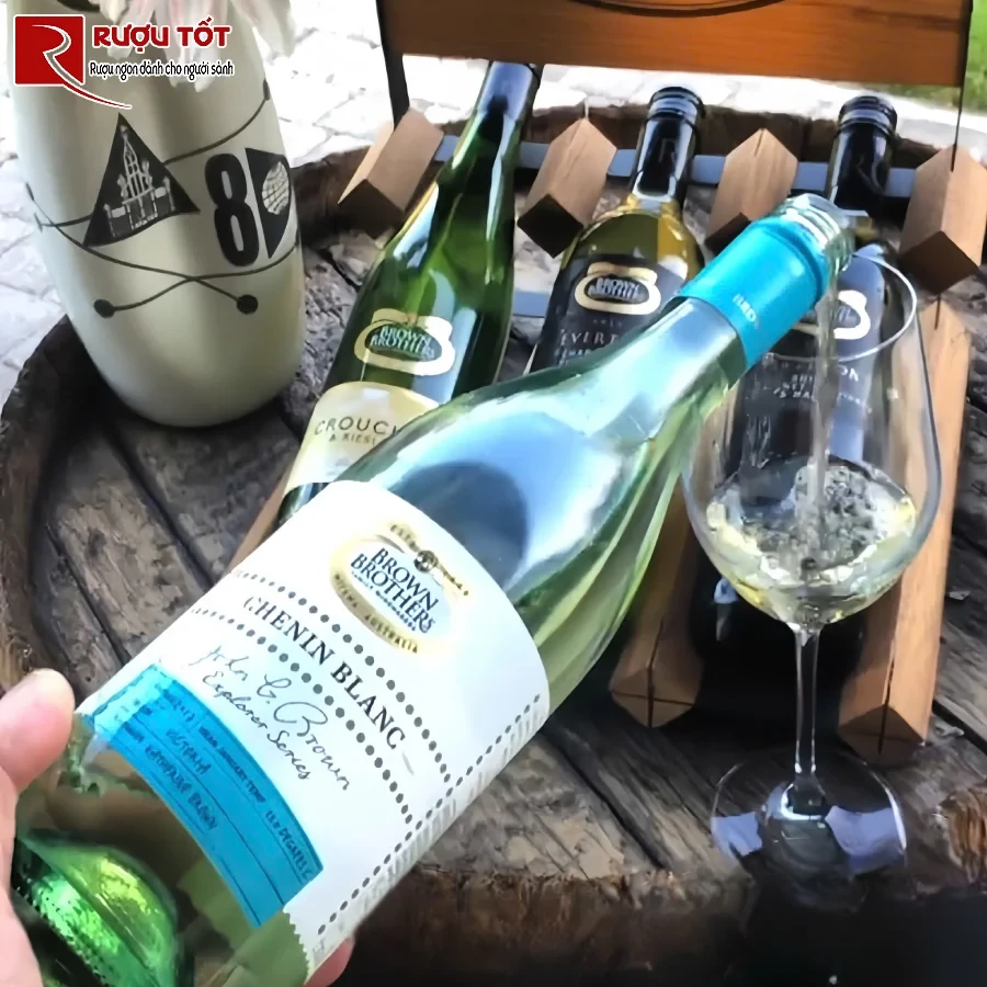 ruou vang brown brothers chenin blanc