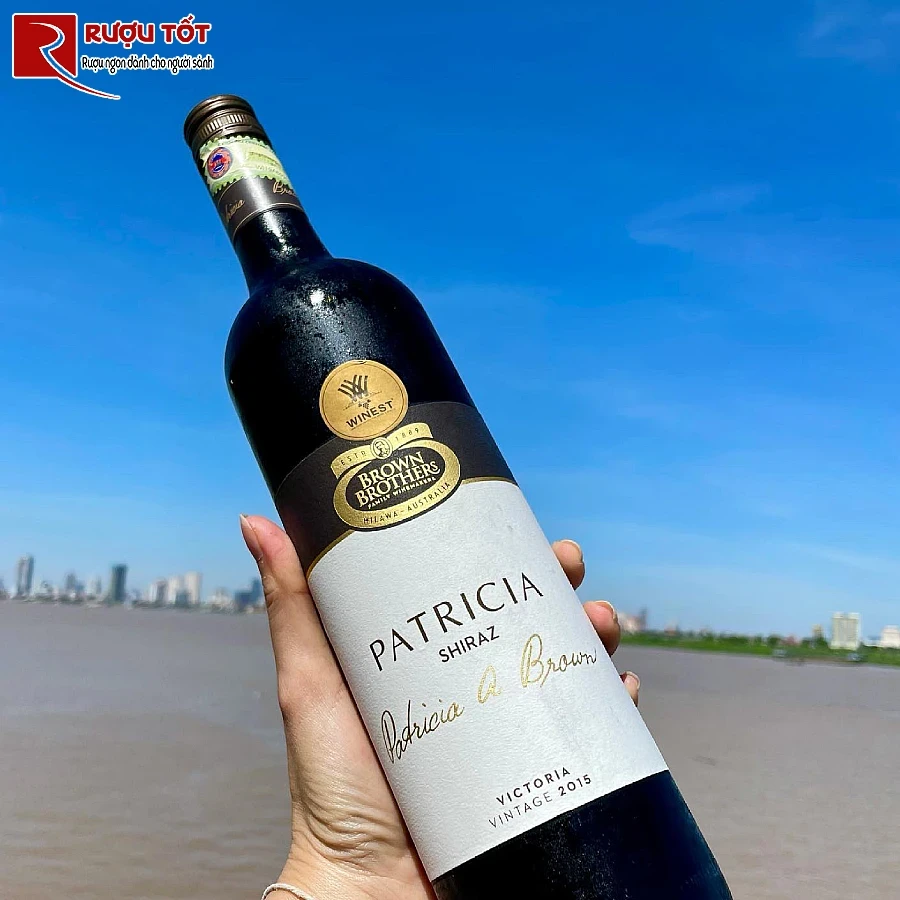 ruou vang brown brothers patricia shiraz