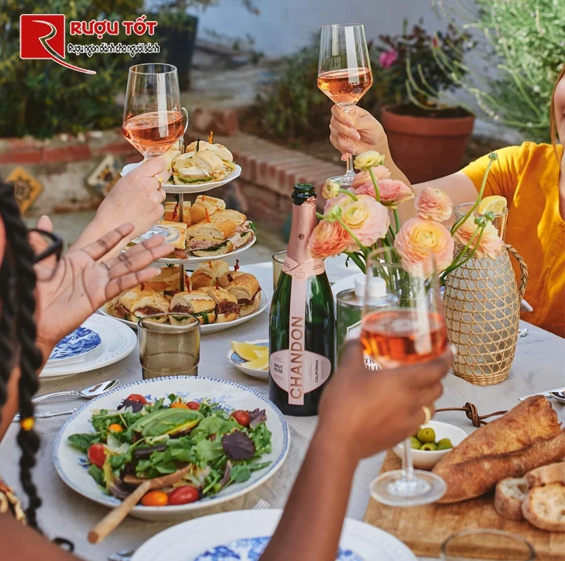 Rượu vang Chandon Rose