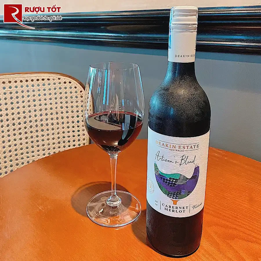 ruou vang deakin estate artisan s blend cabernet merlot