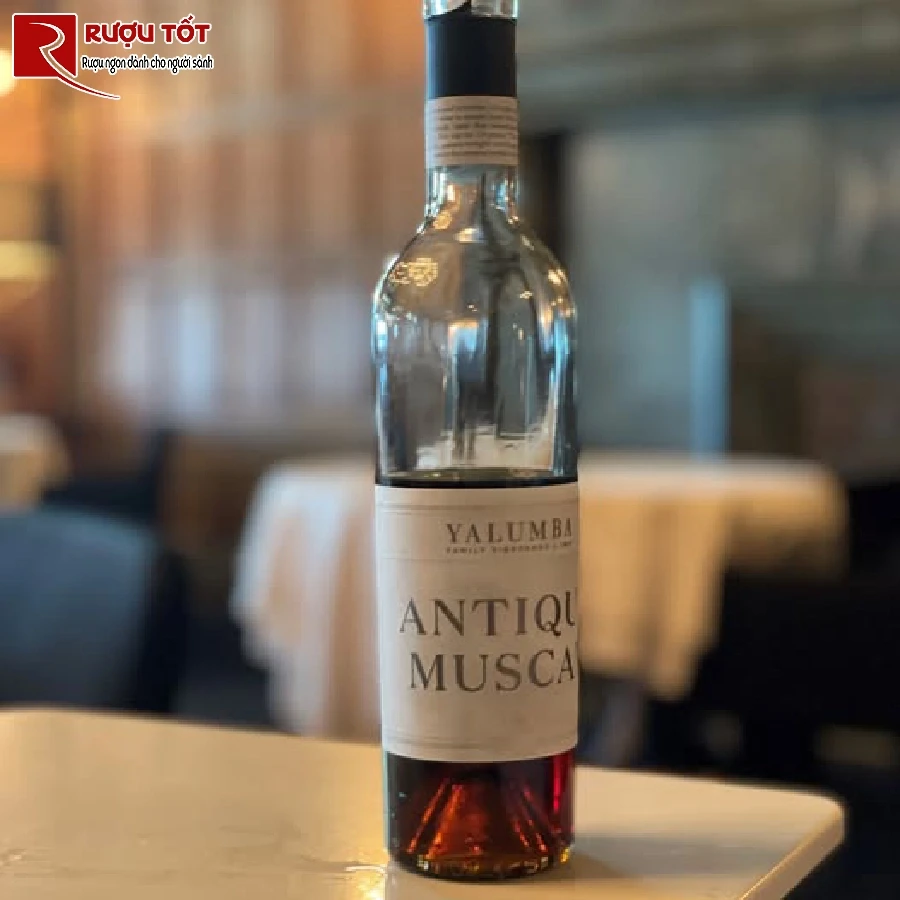 ruou yalumba antique muscat