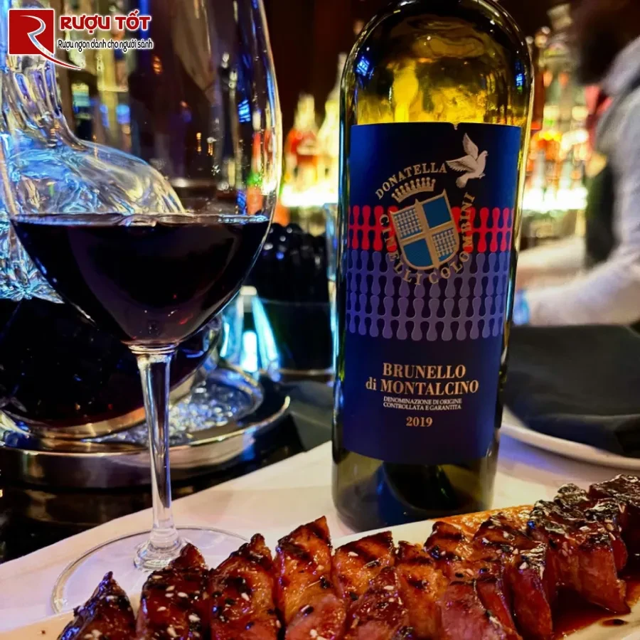 ruou donatella cinelli colombini docg