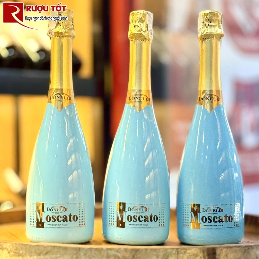 Rượu Donelli Moscato Blue