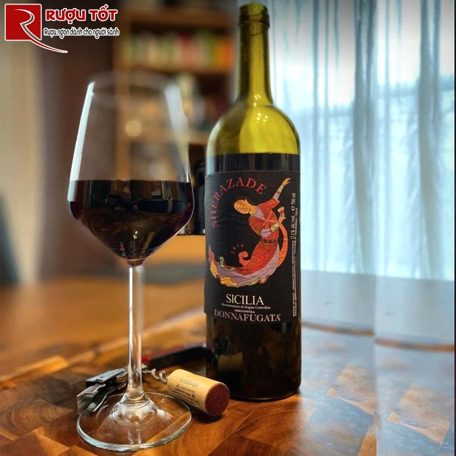 Rượu Donnafugata Sherazade