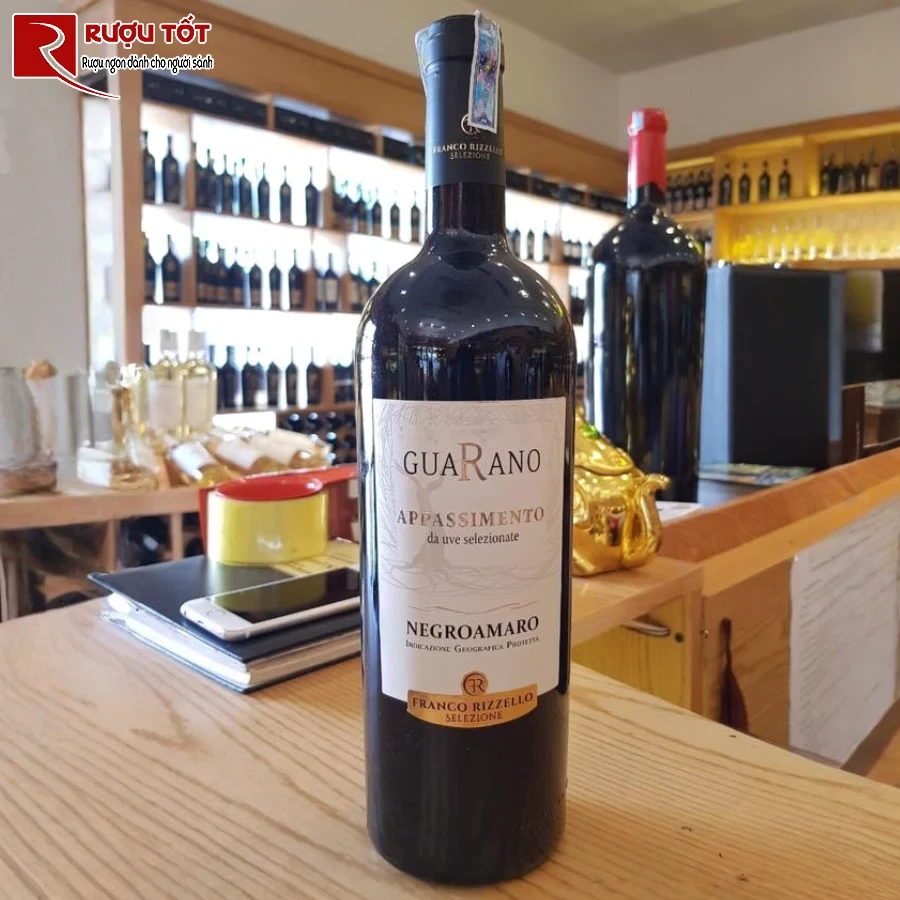 ruou guarano franco rizzello appassimento negroamaro igt