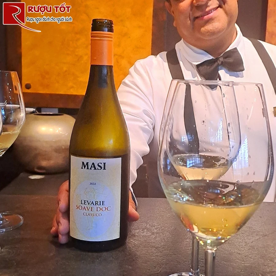 Rượu Masi Levarie Soave